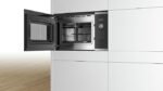 BOSCH BI MICROWAVE 25 LTR BLACK COLOR BEL554MS0M - Image 3